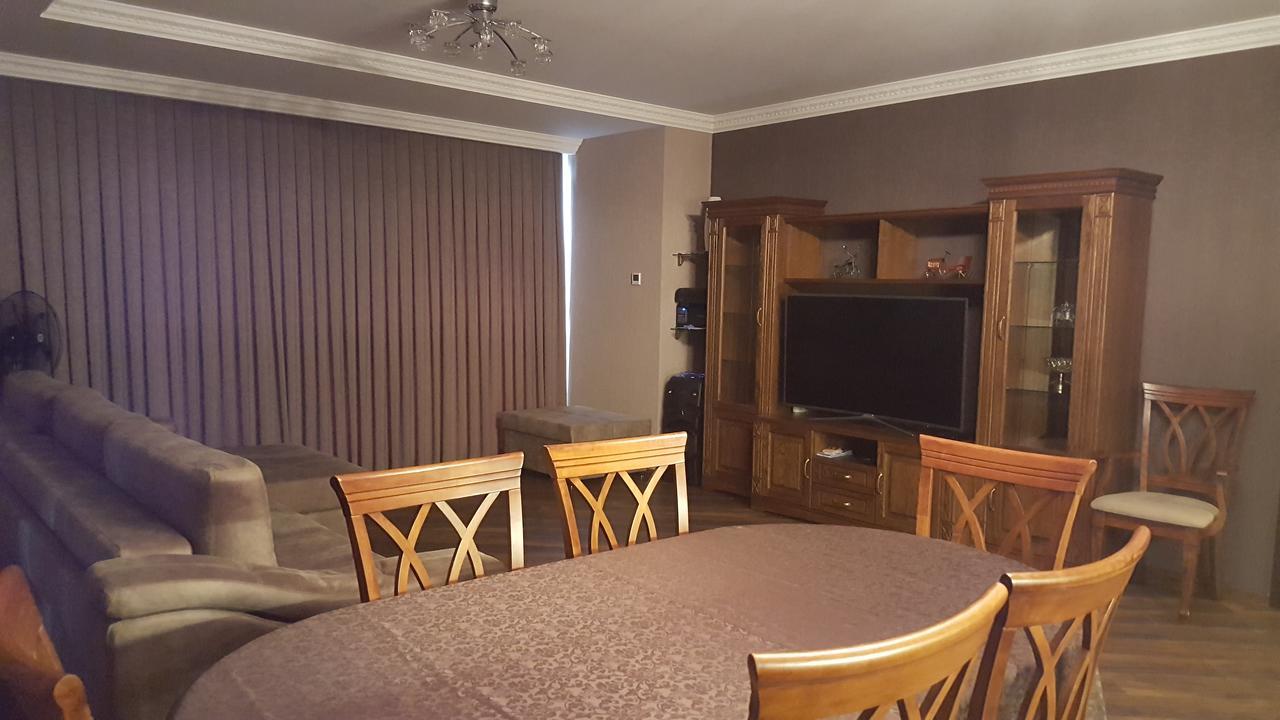 Mimino Apartment Deluxe First Line Batum Dış mekan fotoğraf